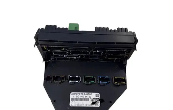 Mercedes-Benz C W204 Fuse box set A2129005622 A2129015004 A2129025504