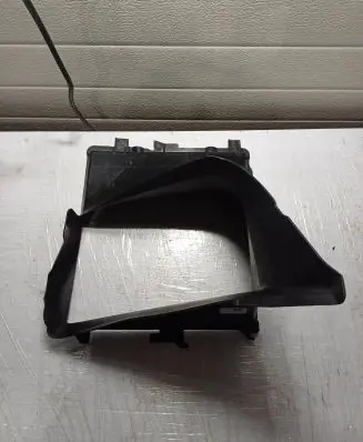 Porsche Macan (95B) Intercooler air guide/duct channel 95B117335Q