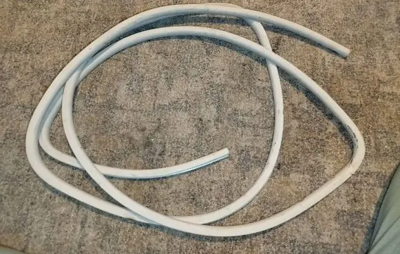 Nissan Qashqai+2 Sunroof sealing rubber 
