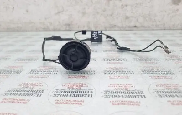 Audi A3 S3 8L Front door speaker 4913410082
