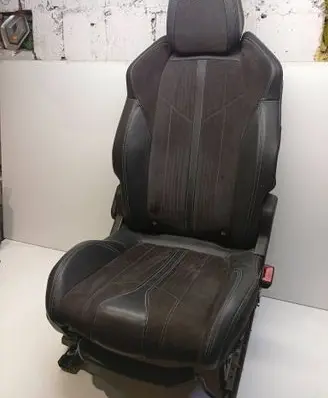 Peugeot 3008 II Front passenger seat 