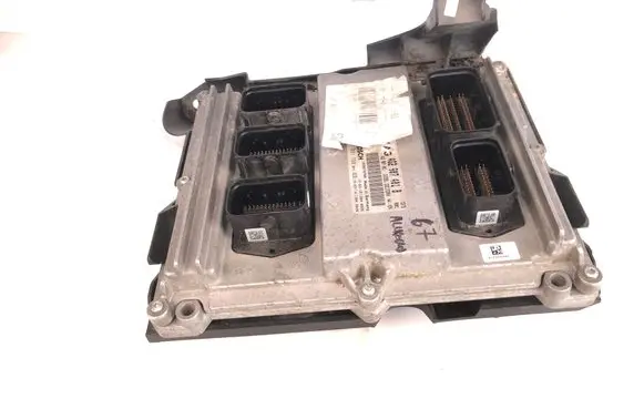 Audi A6 Allroad C7 Engine control unit/module 4G2907401B 4G2907401 1039S78760
