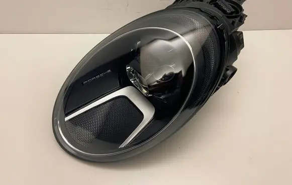 Porsche 911 992 Headlight/headlamp 992941031H 030111223300 LE17A6404