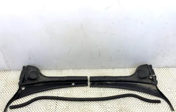 Volkswagen Jetta VI Wiper trim 5C7819404