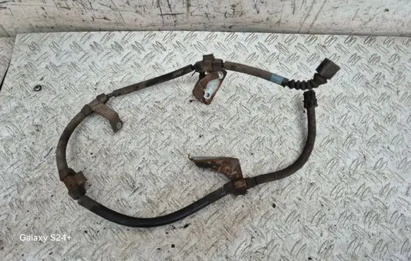 Nissan Qashqai Handbrake wiring loom/harness 