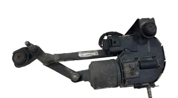 Volkswagen Touran I Wiper motor 1T0955119C 0390241785