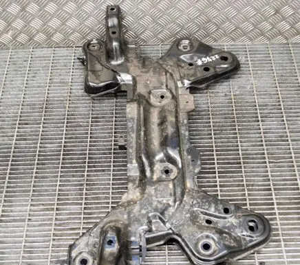 Peugeot 208 Front subframe 17924701D162T 179246001G144T