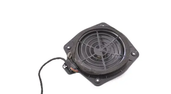 Audi A4 S4 B7 8E 8H Rear door speaker 8H0035411A