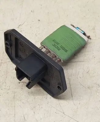 Toyota Avensis T250 Heater blower motor/fan resistor R56K1R56K 3R36K