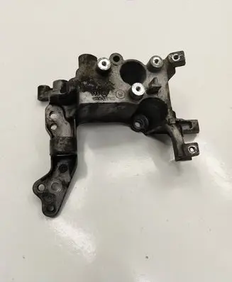 Peugeot 308 Generator/alternator bracket 9804121180