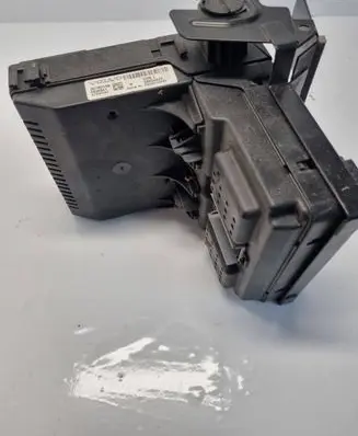 Volvo S60 Fuse module 30765149 28024622