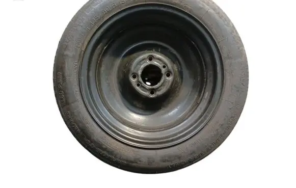 Citroen C3 Spare wheel mounting bracket 