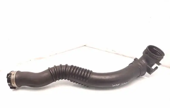 Intercooler hose/pipe