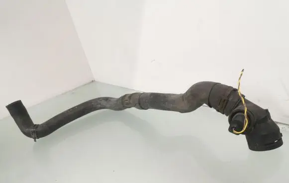 Skoda Octavia Mk2 (1Z) Engine coolant pipe/hose 1K0122291AD