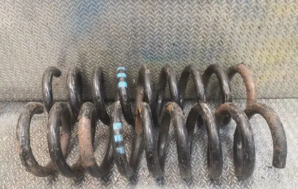 Mercedes-Benz C W203 Set of springs and shock absorbers (Front and rear)