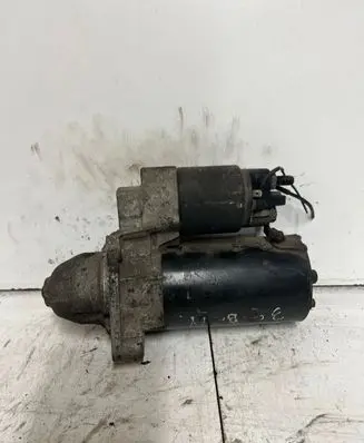 BMW 5 E39 Starter motor 0001108157