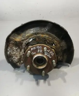 Toyota Avensis T270 Front wheel hub