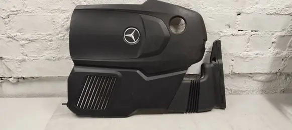 Mercedes-Benz CLS C257 Engine cover (trim) A6560104100 A2225001100
