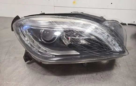 Headlight/headlamp