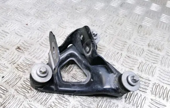 Tesla Model 3 Engine mounting bracket 1110232-00-C