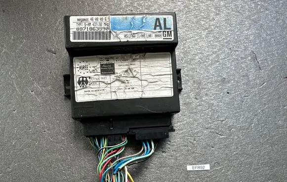 Opel Frontera B Comfort/convenience module 8971863990