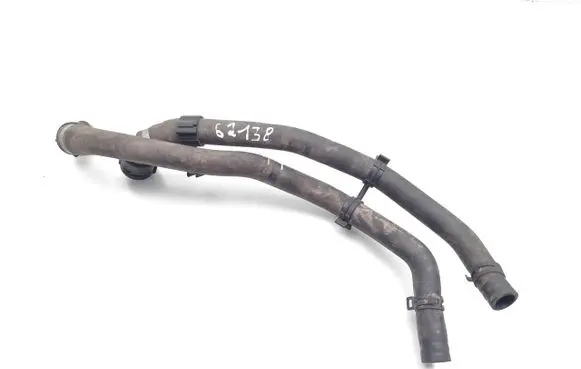 Engine coolant pipe/hose