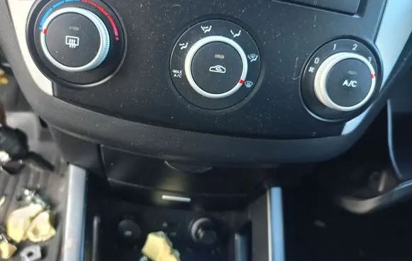 KIA Ceed Climate control/heater control trim 