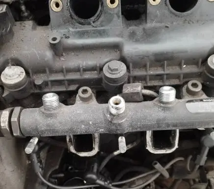 BMW X5 E53 Fuel main line pipe 0445216008 7788679