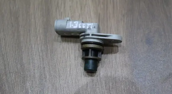 Opel Meriva A Camshaft position sensor 