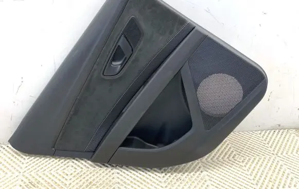 Seat Leon (5F) Rear door card panel trim 