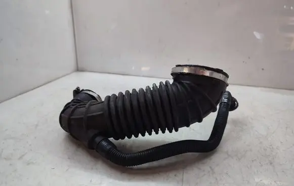 Audi A4 S4 B8 8K Air intake hose/pipe 03G129629