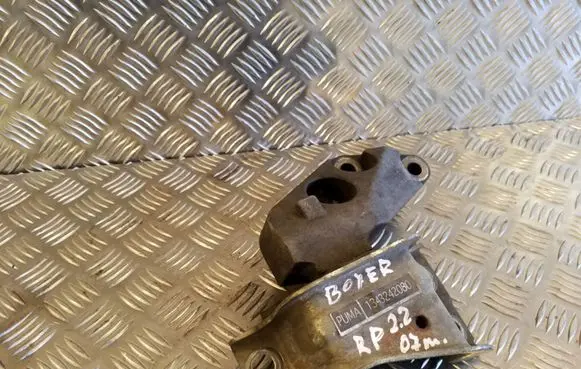 Peugeot Boxer Engine mount bracket 1343242080