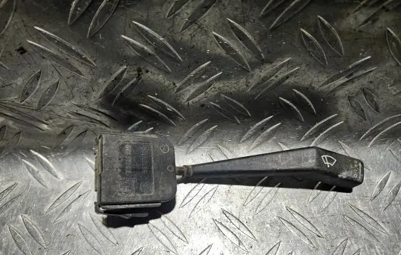 Opel Kadett E Wiper control stalk 90124929 66152102