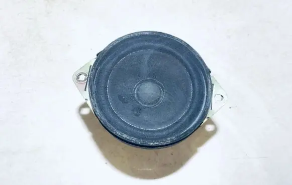 Mitsubishi Space Wagon Front door speaker mr172417