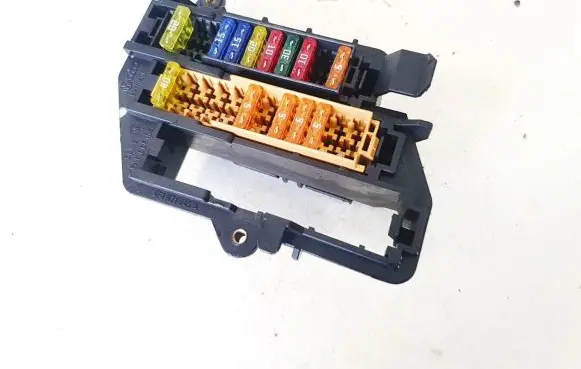 Audi A6 S6 C6 4F Fuse box set 4f1971845a