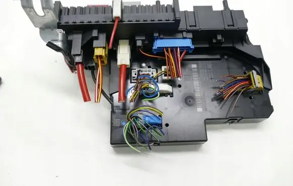 Mercedes-Benz E W212 Fuse box set A2129003822