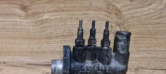 Volvo S80 Electric engine pre-heating system (optional) 074121145G