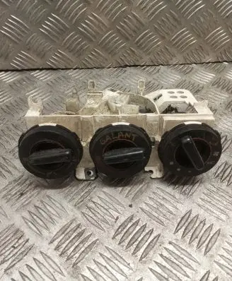 Mitsubishi Galant Climate control unit