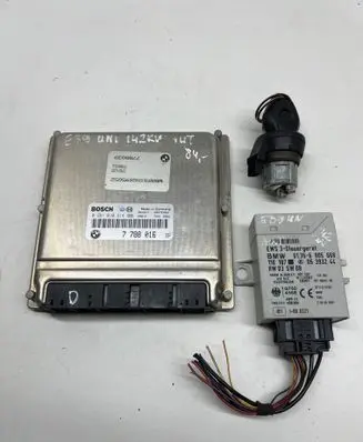 BMW 5 E39 Engine ECU kit and lock set 7788016 6905668 1095820
