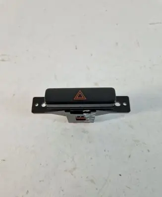 Suzuki Grand Vitara II Hazard light switch sp222