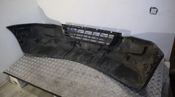 Volkswagen Crafter Front bumper 9068800070 2E0807103A A9068800470