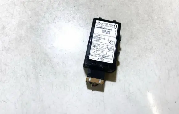Nissan X-Trail T30 Door control unit/module 285963y50 5wk46472b