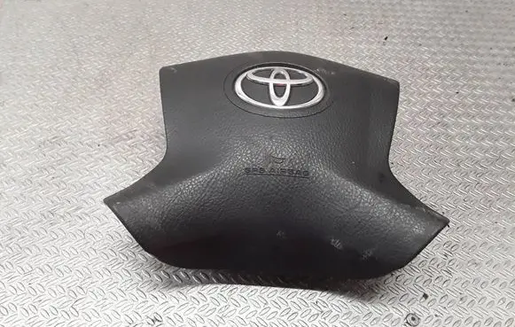 Toyota Avensis T250 Steering wheel airbag 4513005112 565D03RX3390395 61556050B