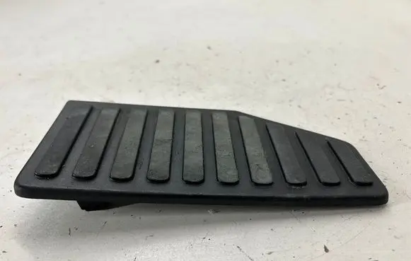 Ford Edge II Foot rest pad/dead pedal FT4BR12020BHW
