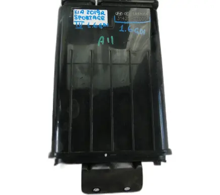 KIA Sportage Air filter box cover 31420-D7000