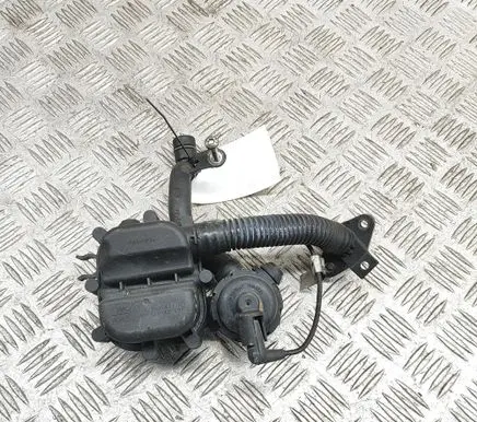 Vacuum air tank