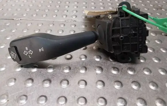 BMW 3 E46 Indicator stalk S26383631 8363668M
