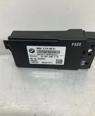 BMW 5 F10 F11 Seat heating relay 00576321 9216468 2840078406300