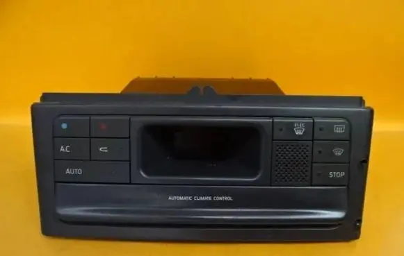 Renault Laguna I Climate control unit 7700425675A 9140010333