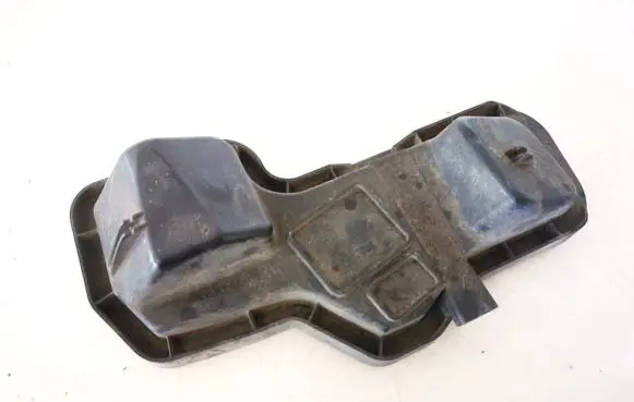 Audi A6 S6 C5 4B Headlight/headlamp dust cover 14846700 148467-00
